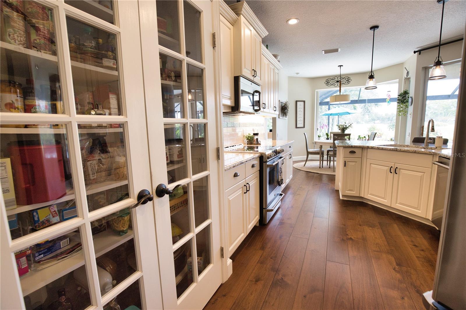 A4654281 Property Photo