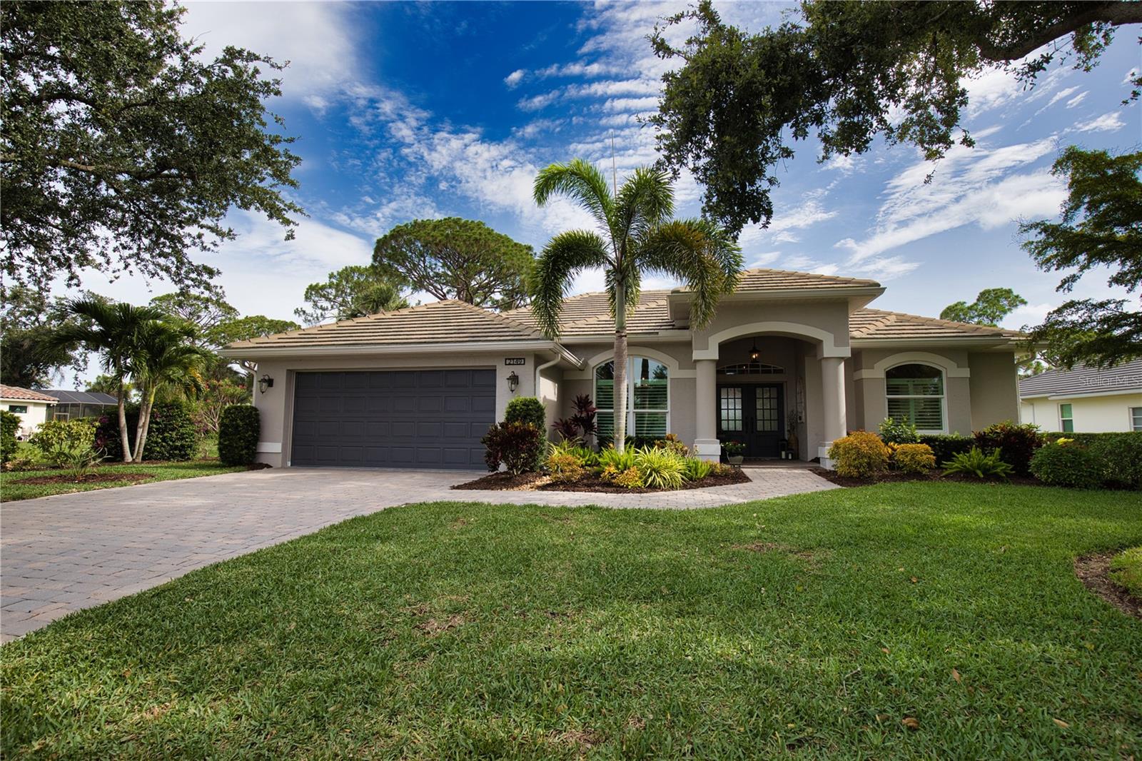 A4654281 Property Photo