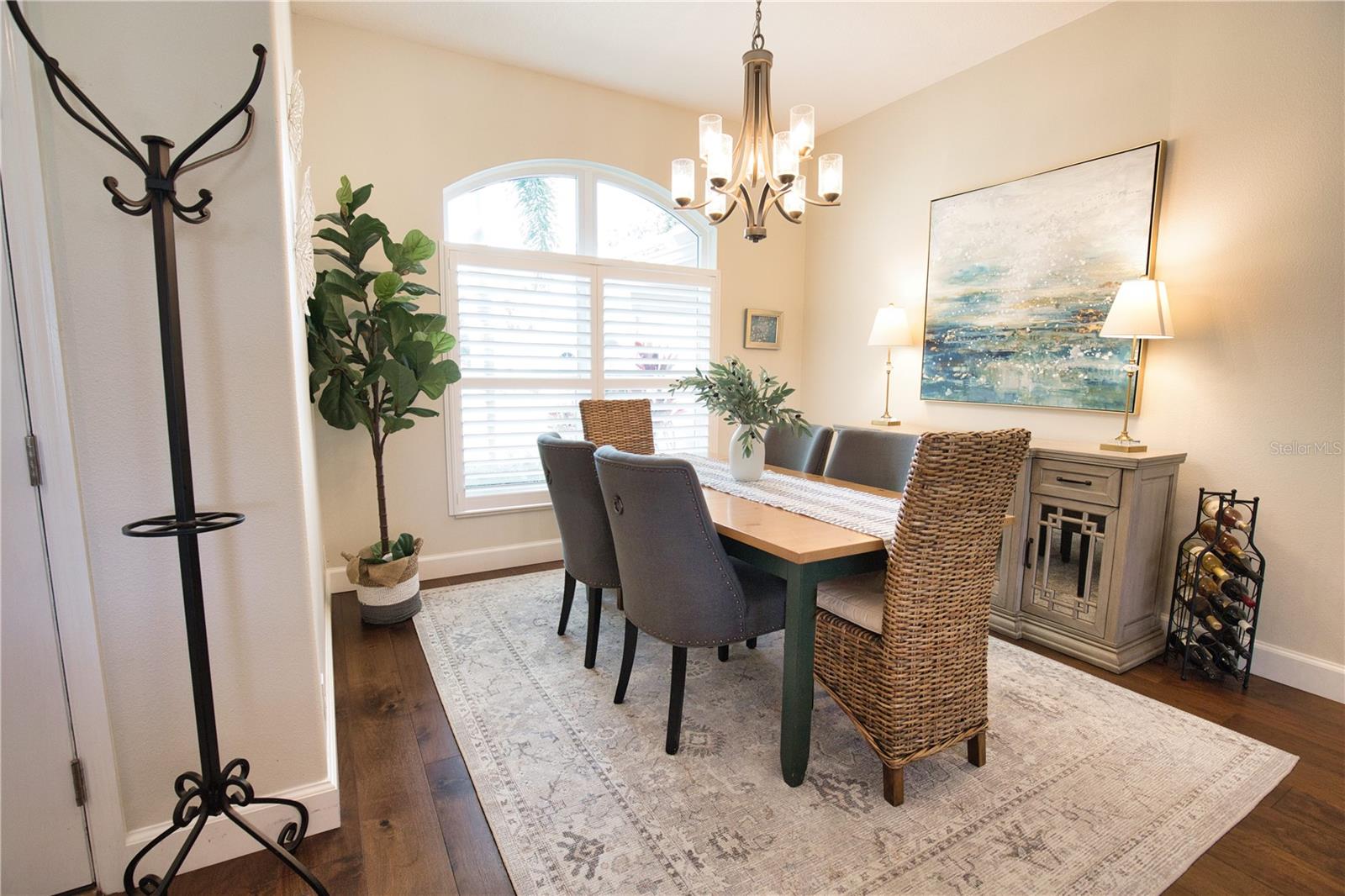 A4654281 Property Photo