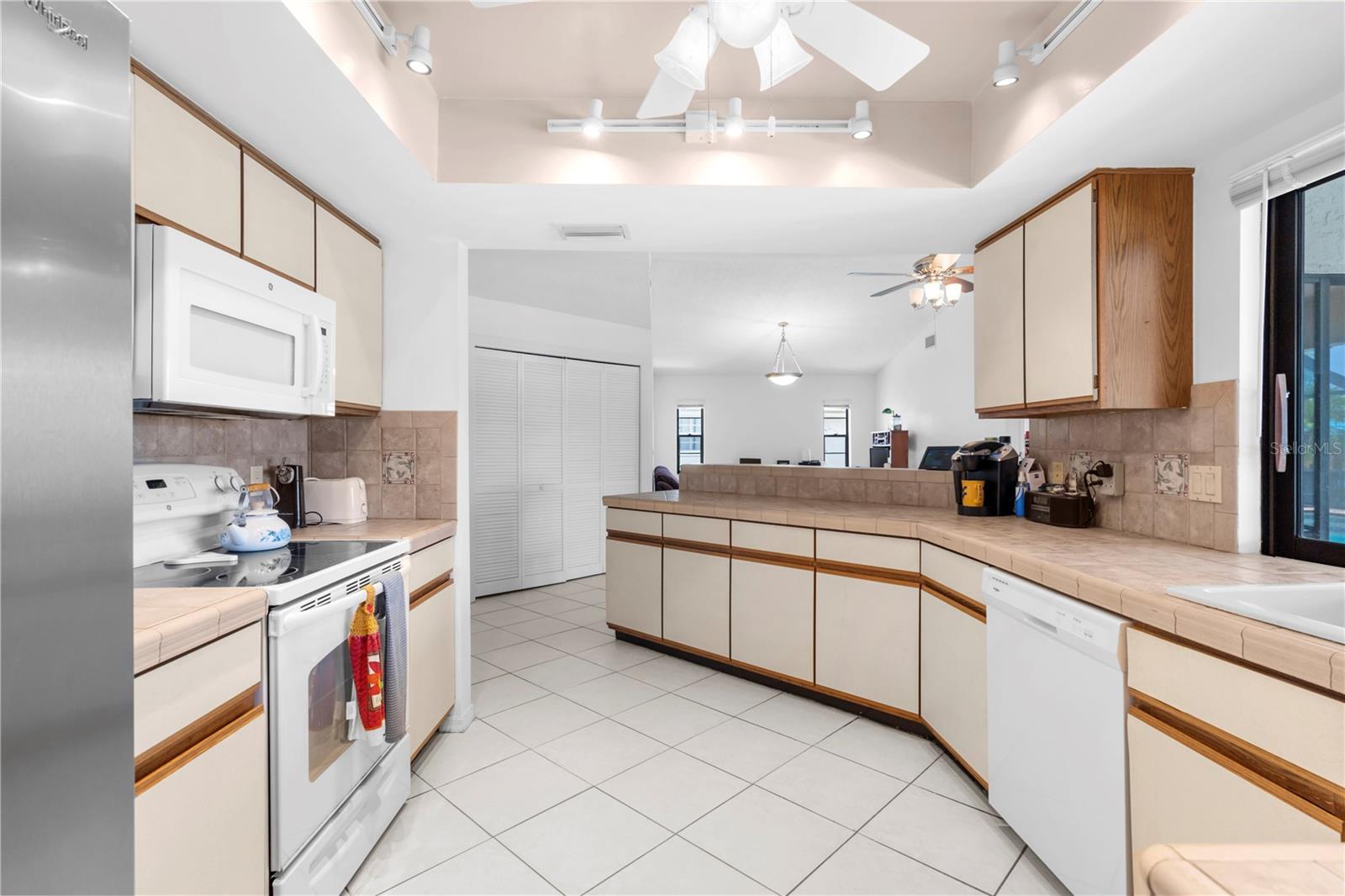 1719 W BLUEWATER TER, NORTH FORT MYERS, FL, 33903