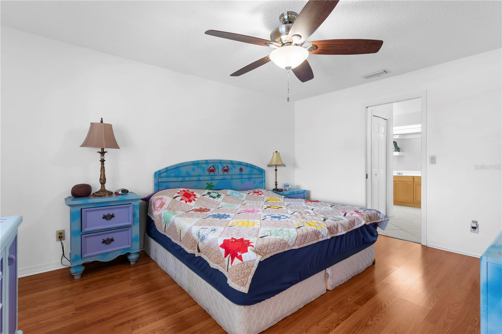 1719 W BLUEWATER TER, NORTH FORT MYERS, FL, 33903