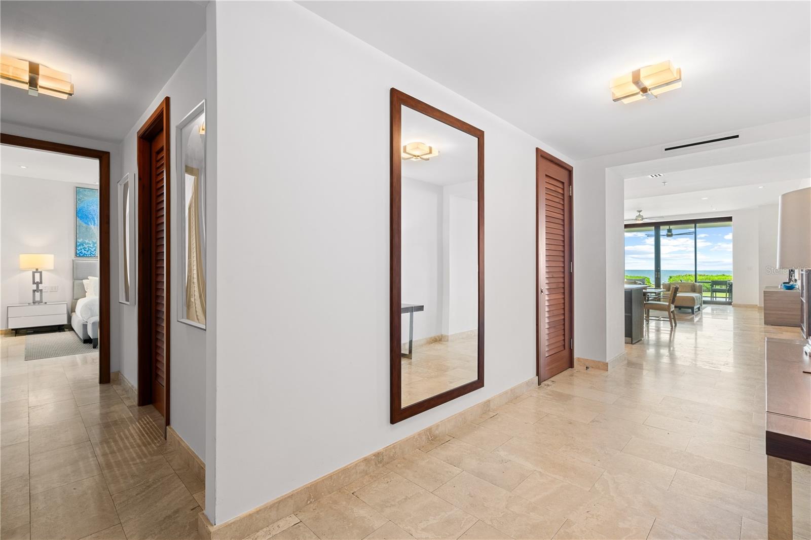 PR9113952 Property Photo