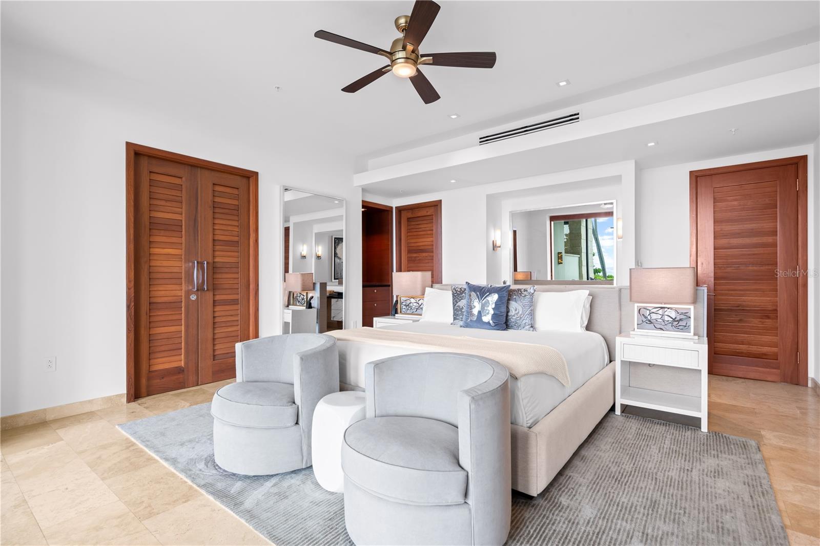 PR9113952 Property Photo