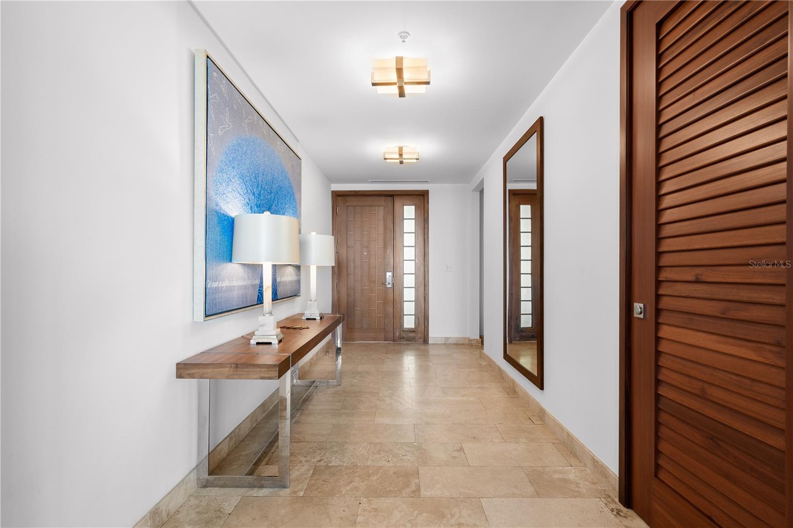 PR9113952 Property Photo