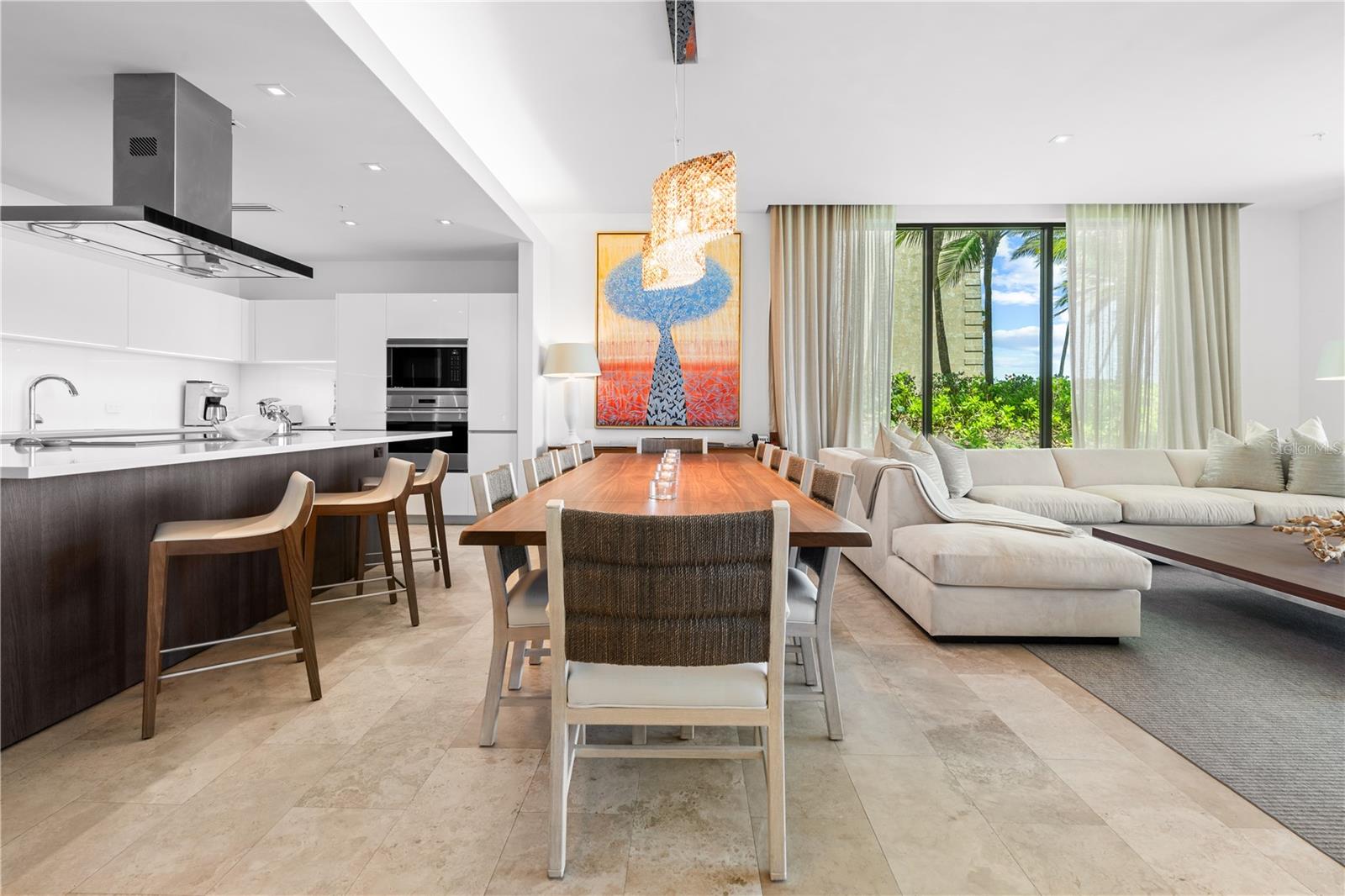 PR9113952 Property Photo