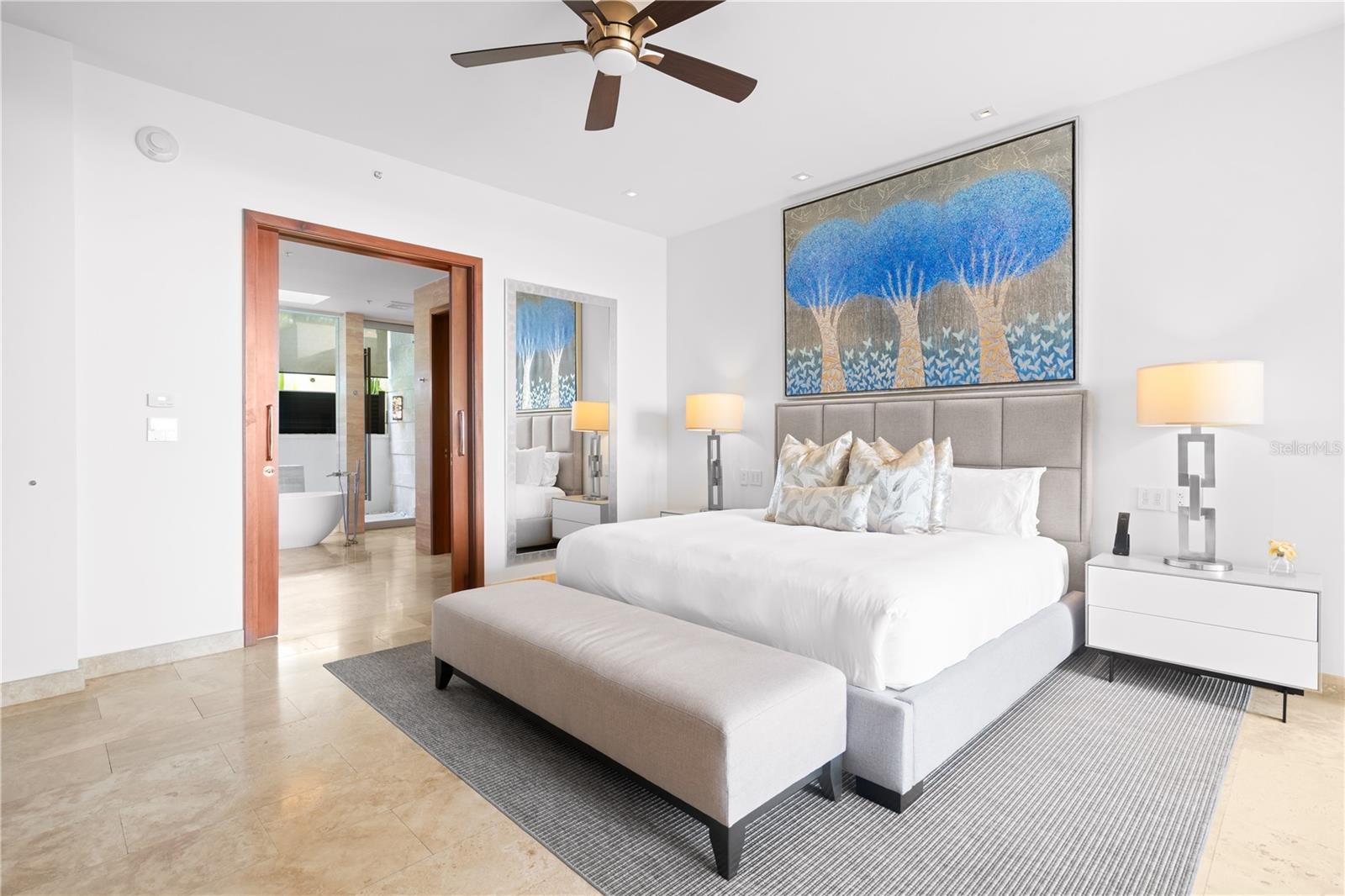 PR9113952 Property Photo