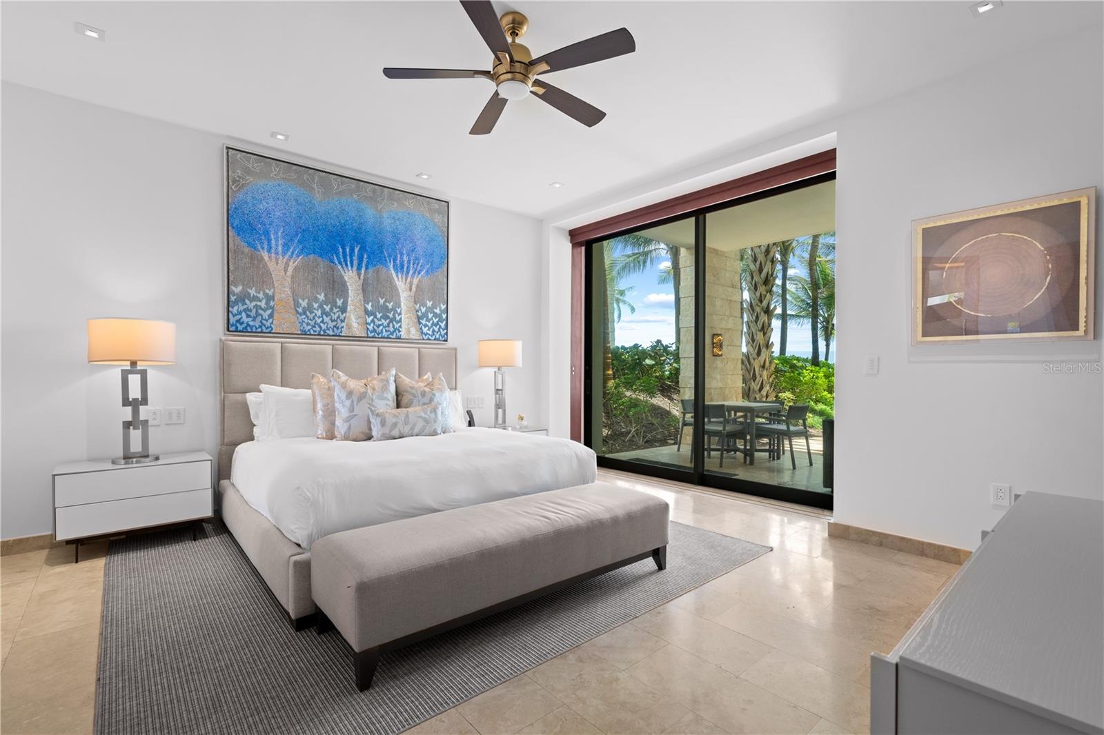 PR9113952 Property Photo