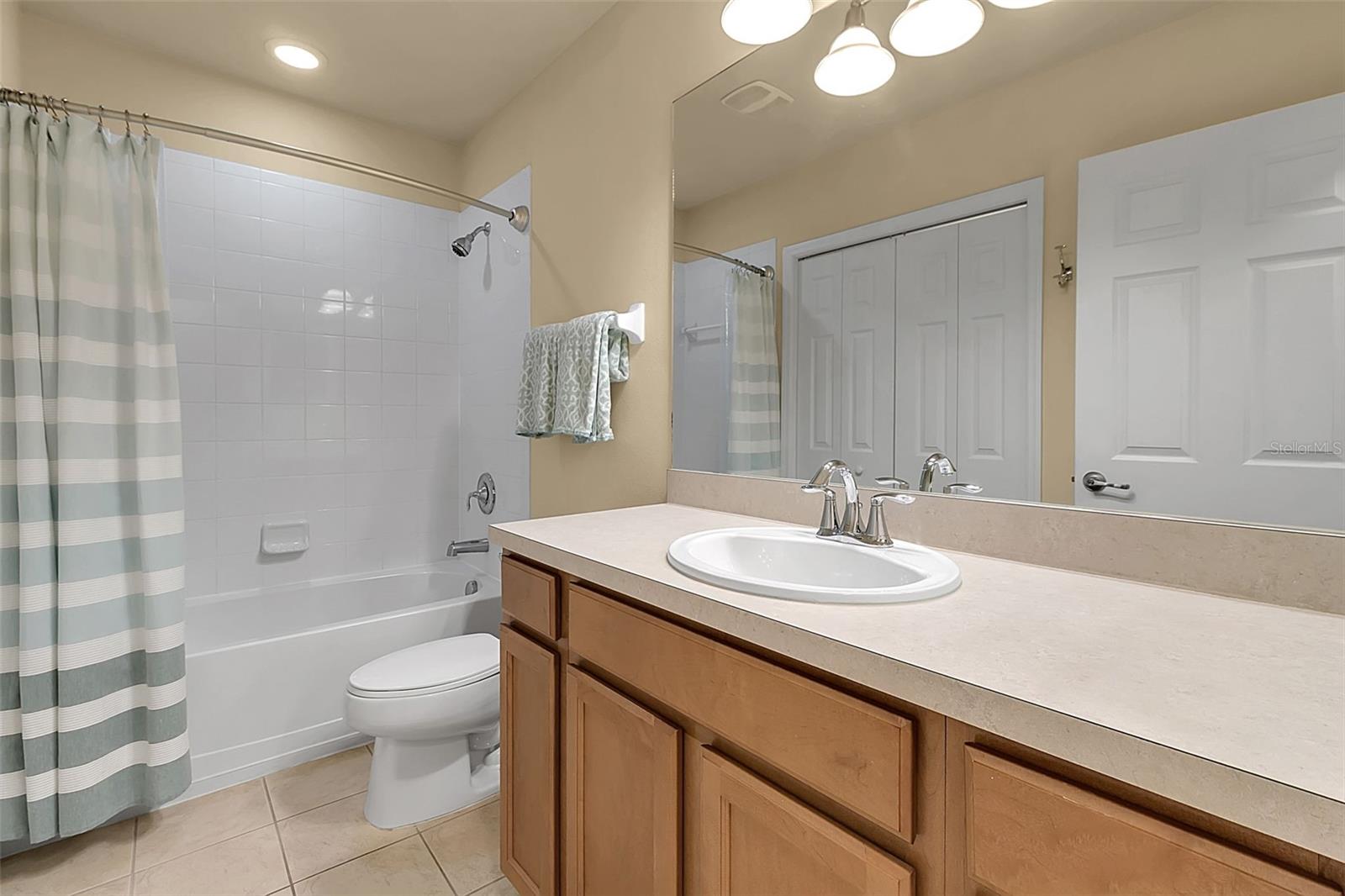 3707 45TH TER W #104, BRADENTON, FL, 34210