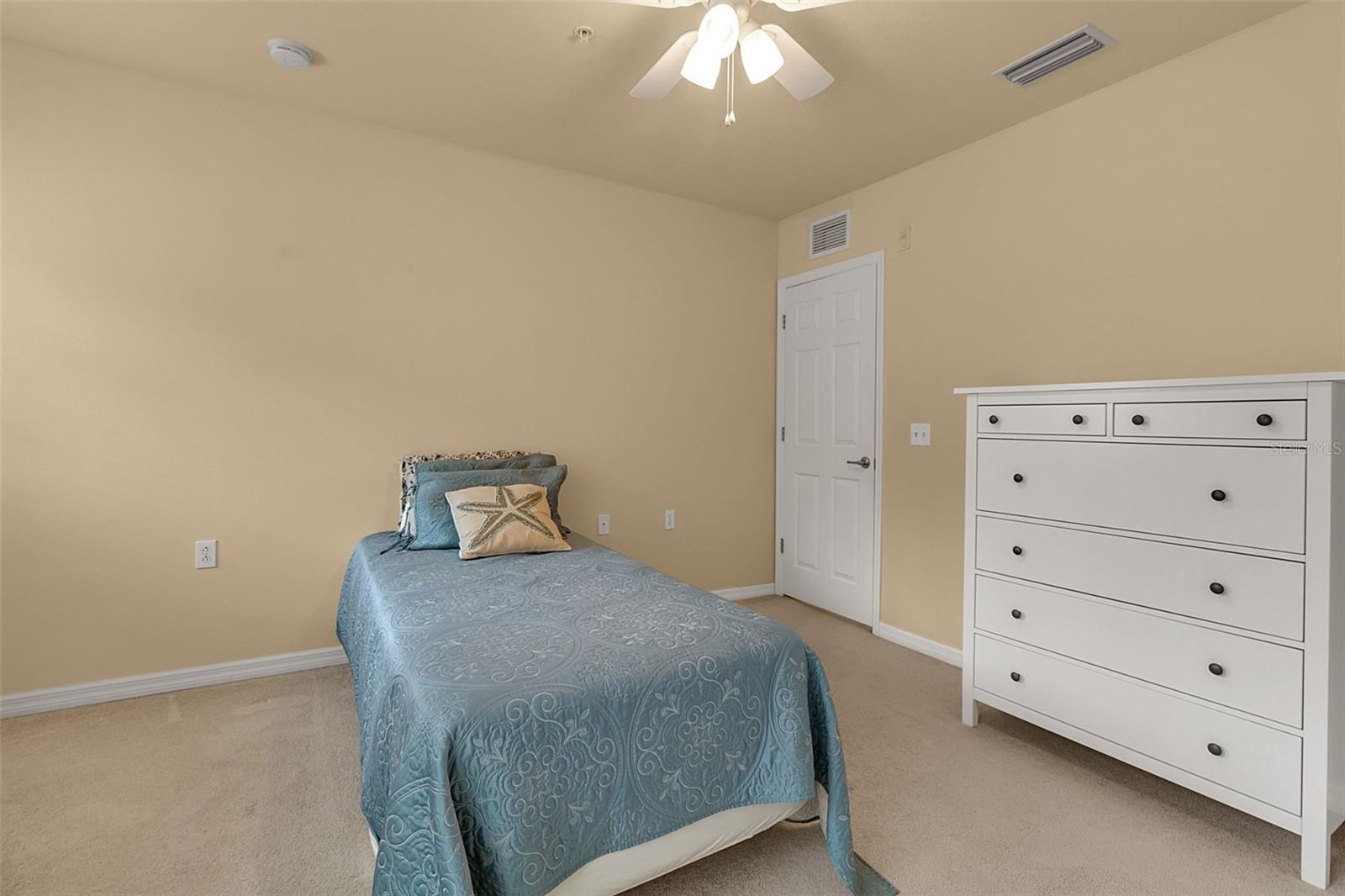 3707 45TH TER W #104, BRADENTON, FL, 34210