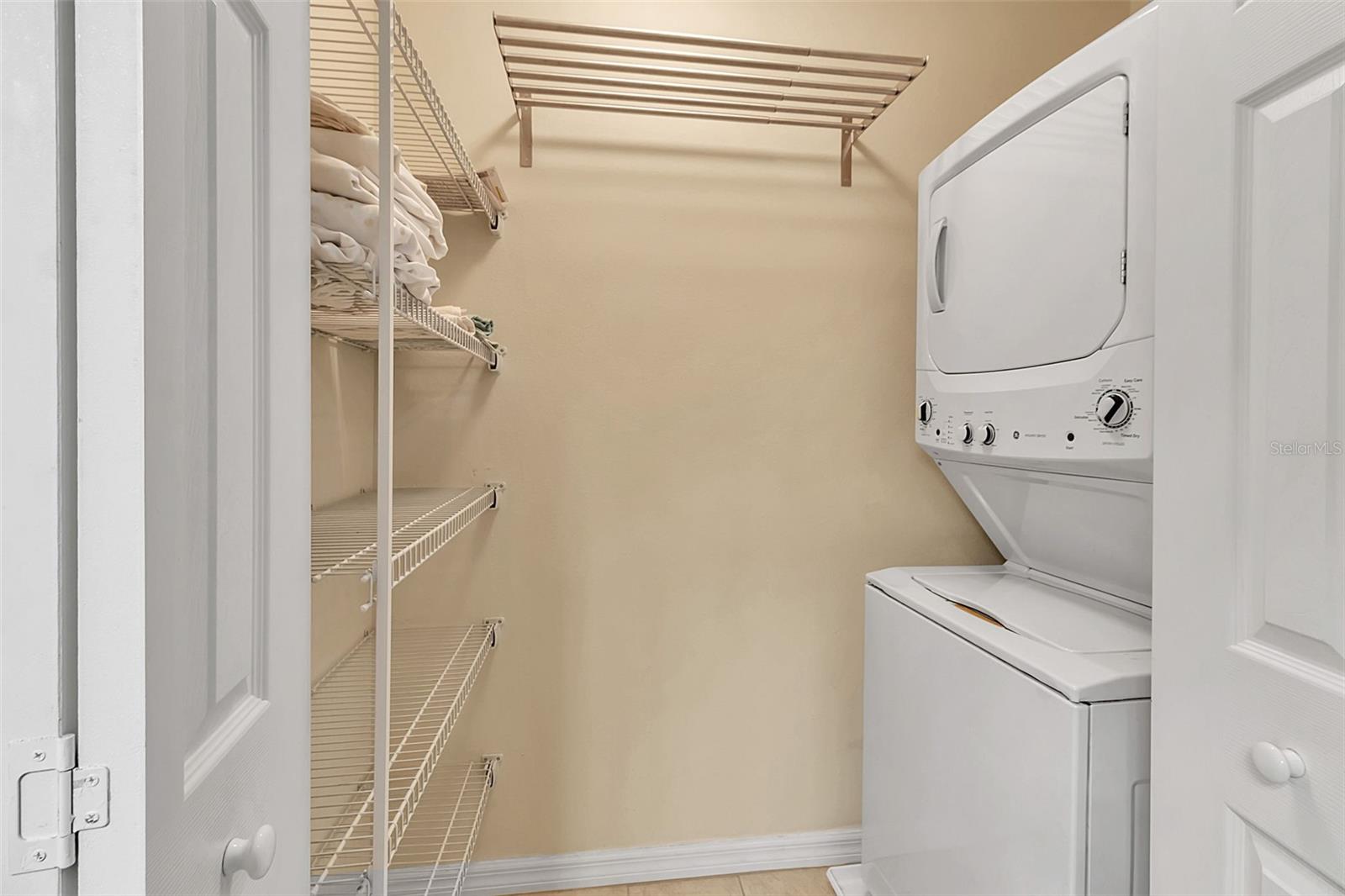 3707 45TH TER W #104, BRADENTON, FL, 34210