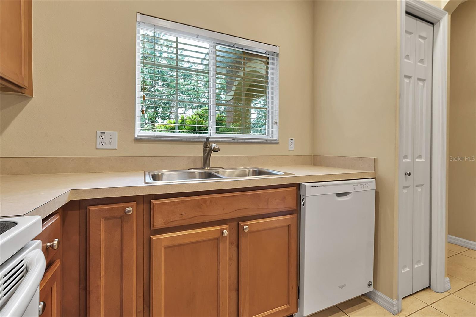 3707 45TH TER W #104, BRADENTON, FL, 34210