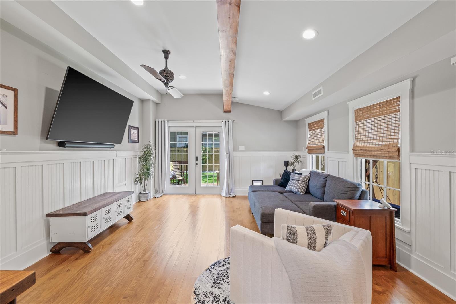 1005 MAIN ST, SAFETY HARBOR, FL, 34695