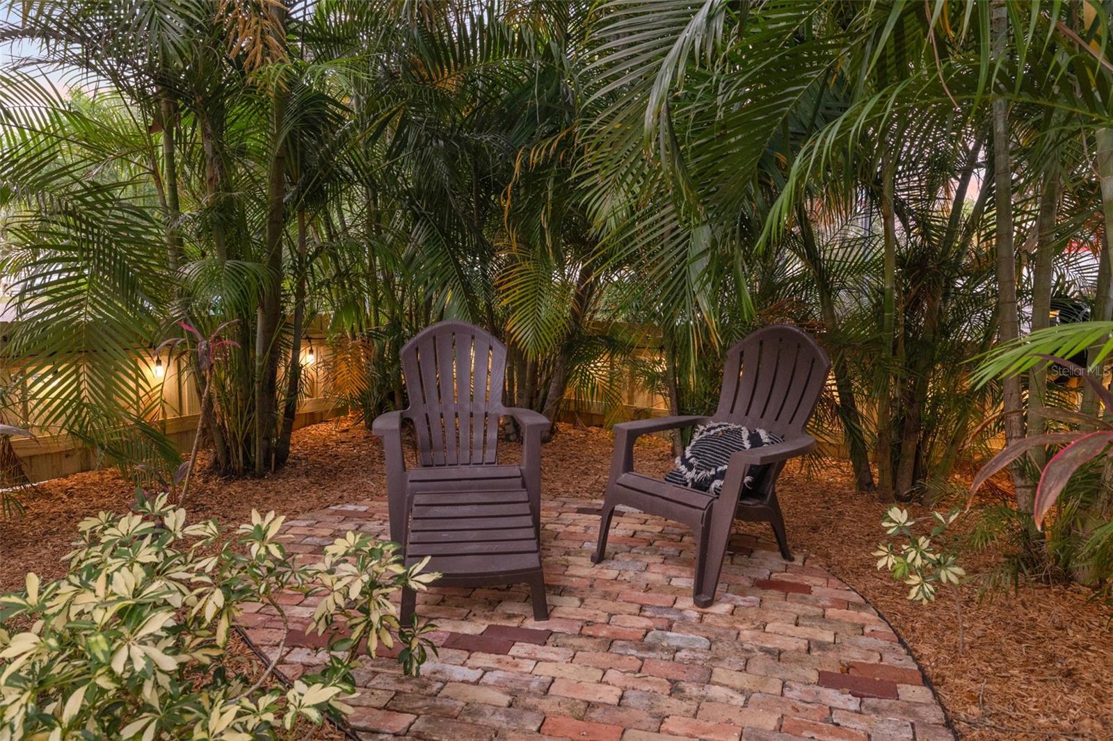 1005 MAIN ST, SAFETY HARBOR, FL, 34695