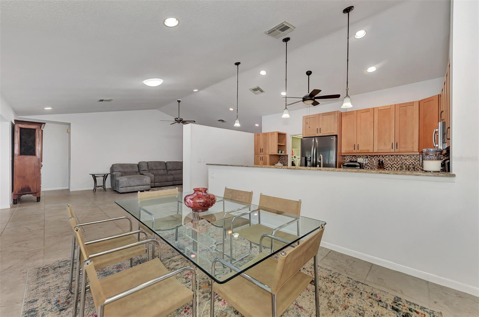 5651 GOLF POINTE DR #5651, SARASOTA, FL, 34243