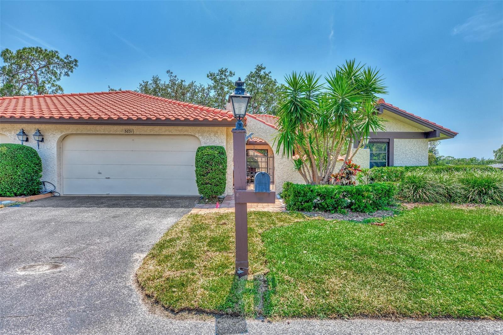 5651 GOLF POINTE DR #5651, SARASOTA, FL, 34243