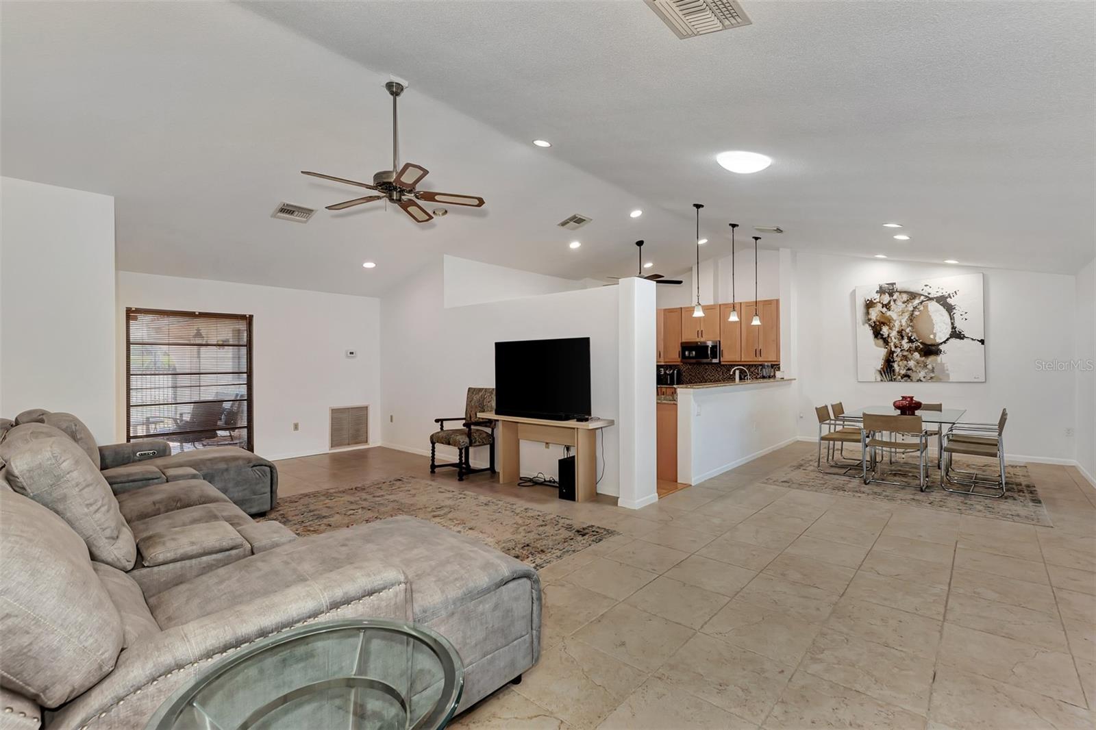 5651 GOLF POINTE DR #5651, SARASOTA, FL, 34243