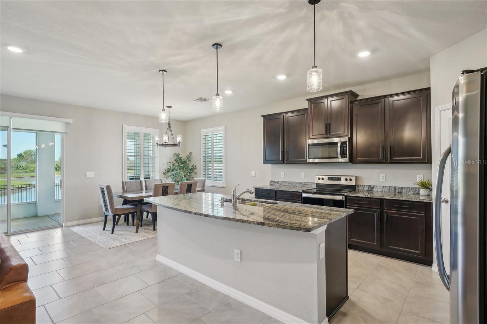 5411 THISTLE FIELD CT, WESLEY CHAPEL, FL, 33545