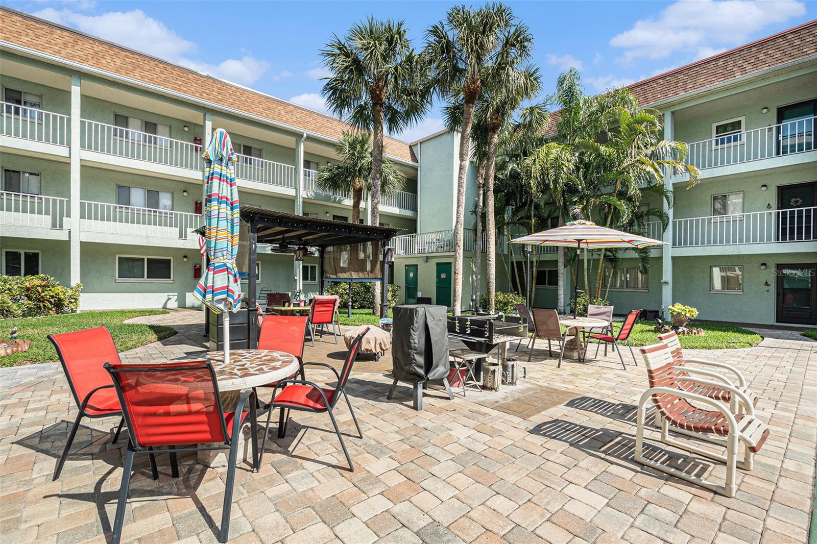 TB8391652 Property Photo