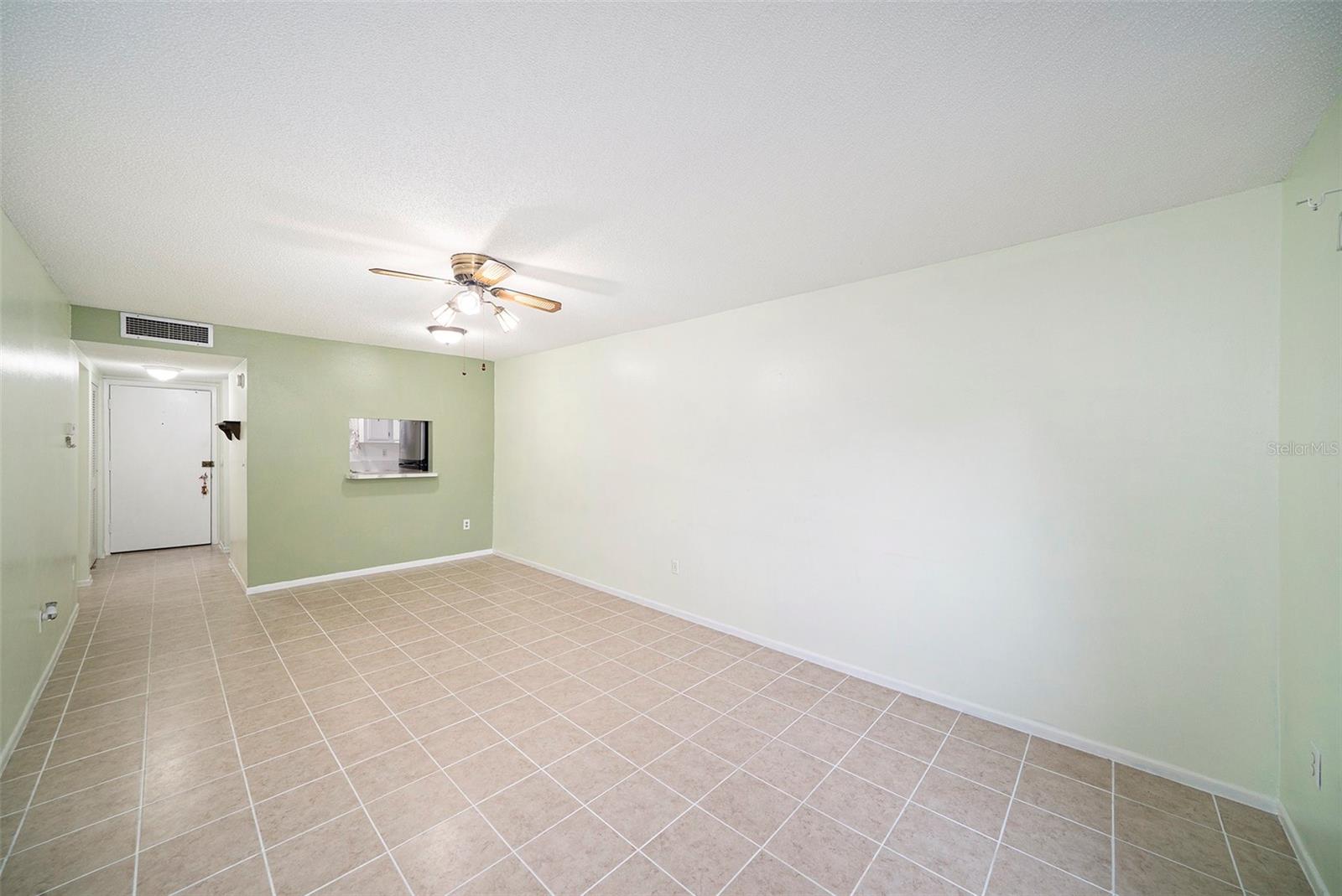 TB8391652 Property Photo