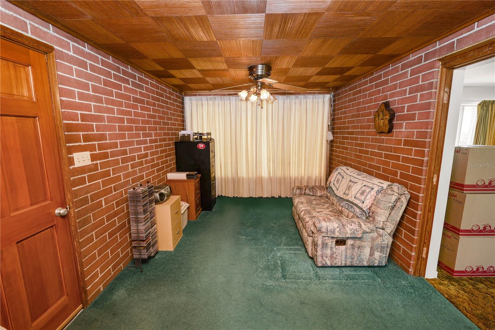 111 E ORANGE ST, DAVENPORT, FL, 33837