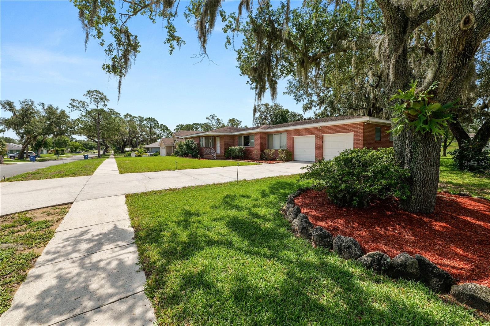 111 E ORANGE ST, DAVENPORT, FL, 33837