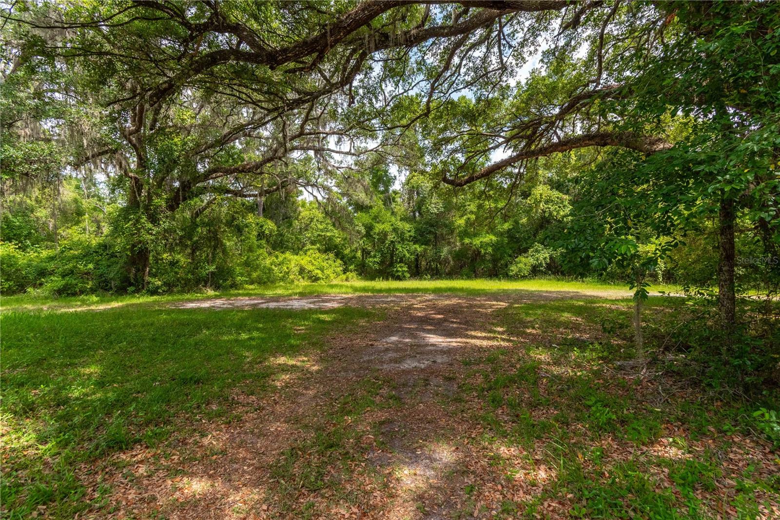 13586 N US HIGHWAY 27, OCALA, FL, 34482