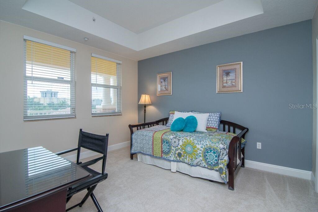 17717 GULF BLVD #302, REDINGTON SHORES, FL, 33708