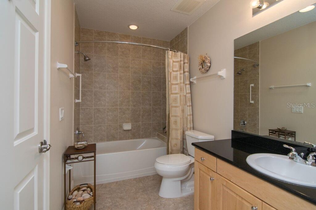 17717 GULF BLVD #302, REDINGTON SHORES, FL, 33708