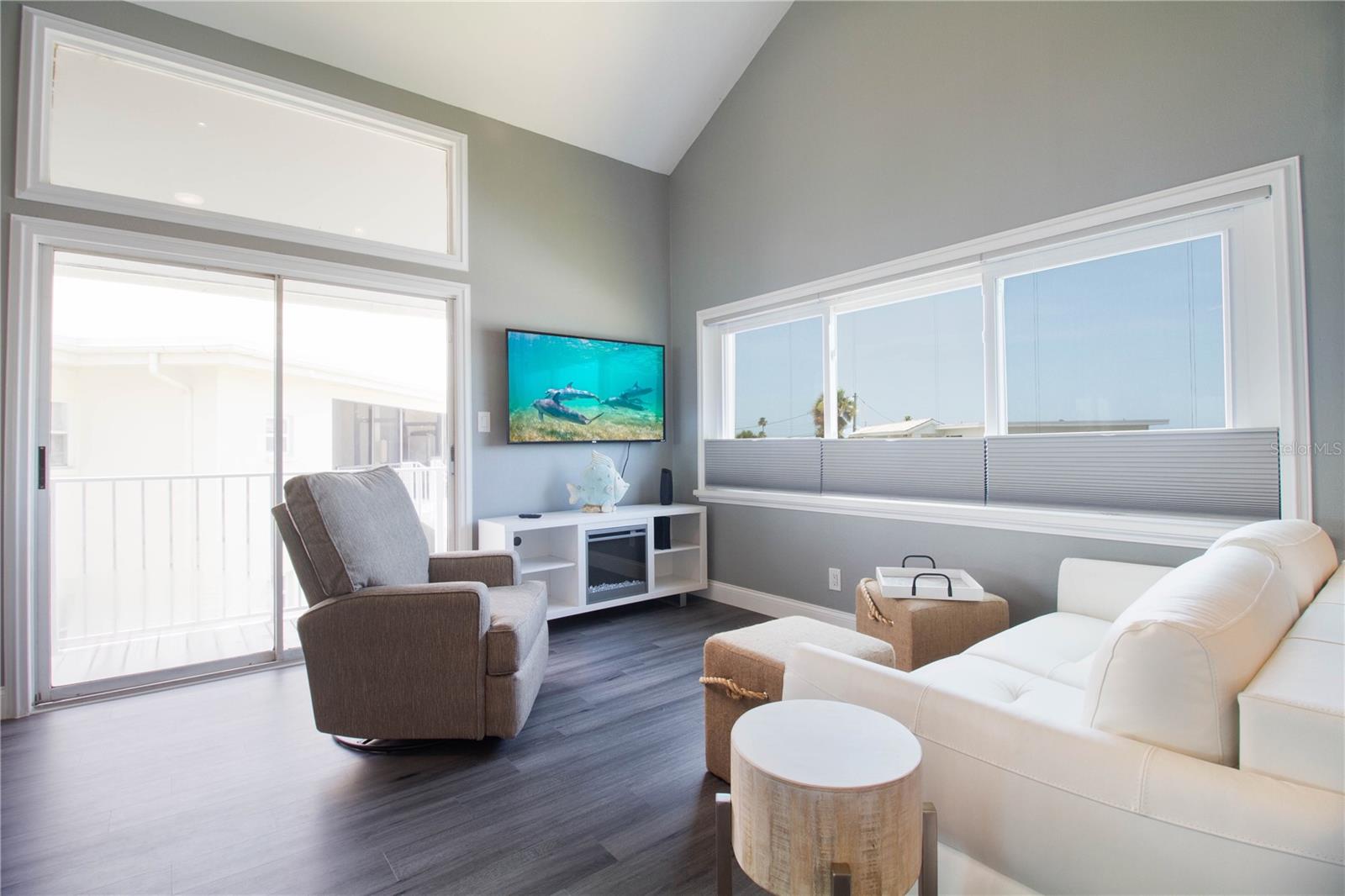 2631 ST JOSEPHS DR W, DUNEDIN, FL, 34698