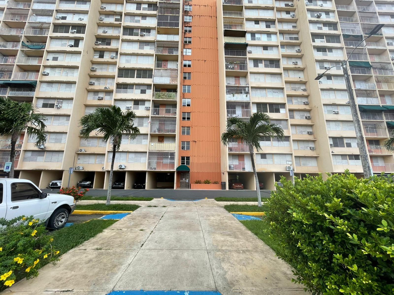 PR9113965 Property Photo