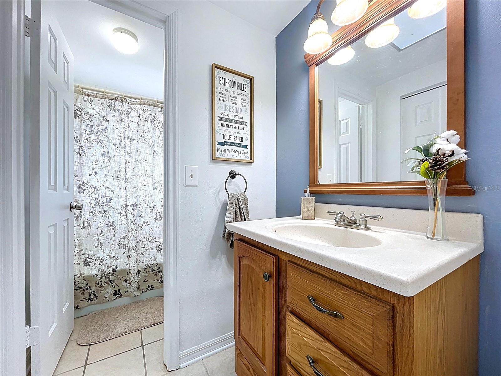 1902 REBECCA RD, LUTZ, FL, 33548