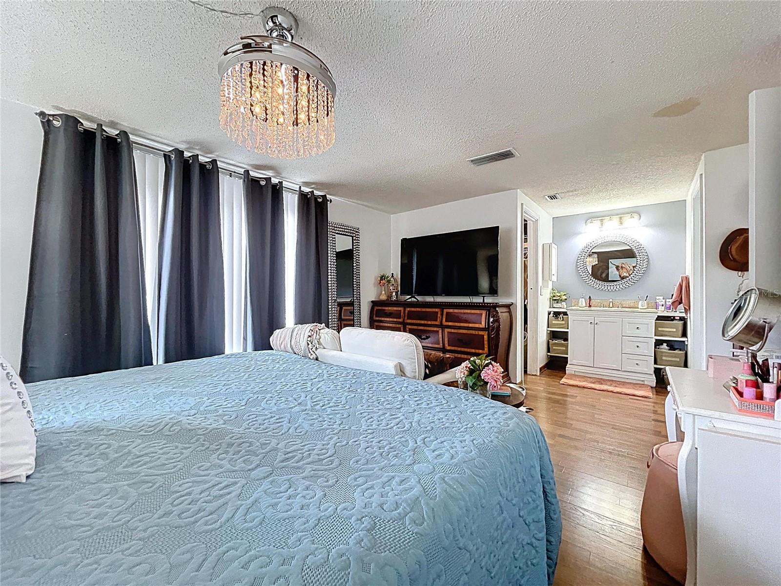 1902 REBECCA RD, LUTZ, FL, 33548