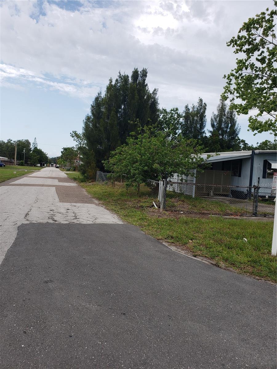 6095 108TH AVE N, PINELLAS PARK, FL, 33782