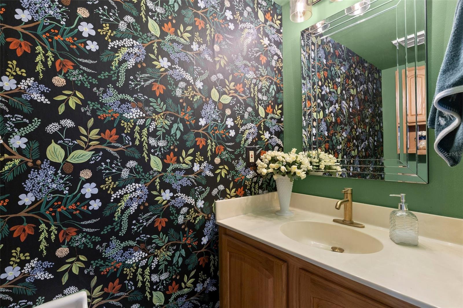 5100 BURCHETTE RD #2702, TAMPA, FL, 33647