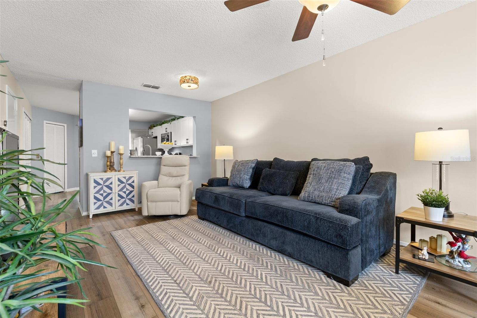 5100 BURCHETTE RD #2702, TAMPA, FL, 33647