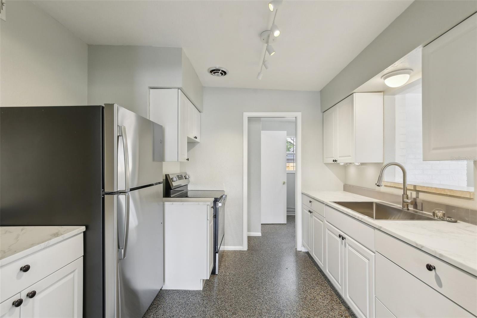 2044 TEMPLE TER, CLEARWATER, FL, 33764