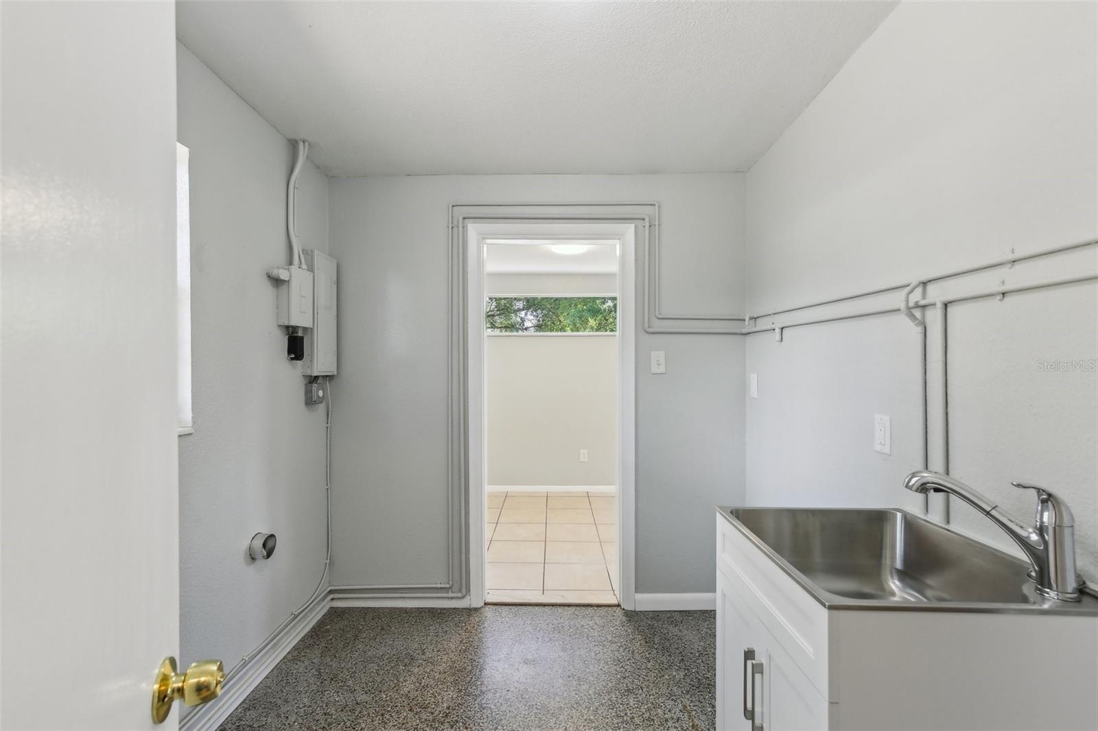 2044 TEMPLE TER, CLEARWATER, FL, 33764