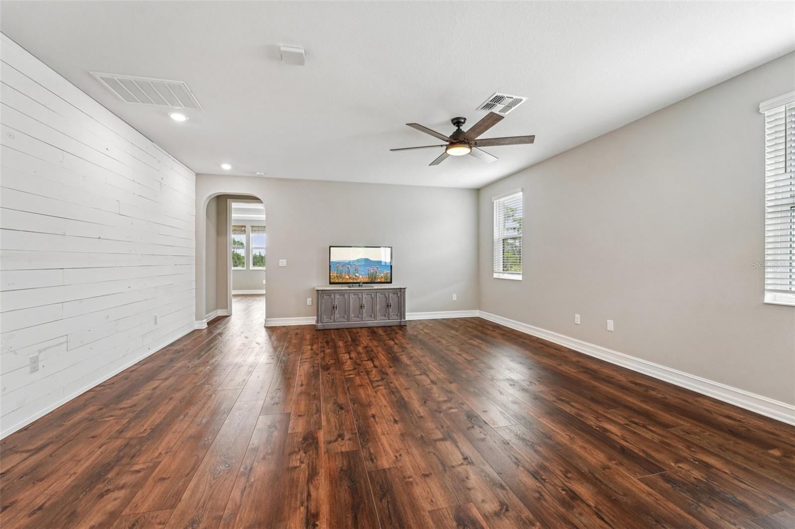 19191 PEASE PL, LUTZ, FL, 33558