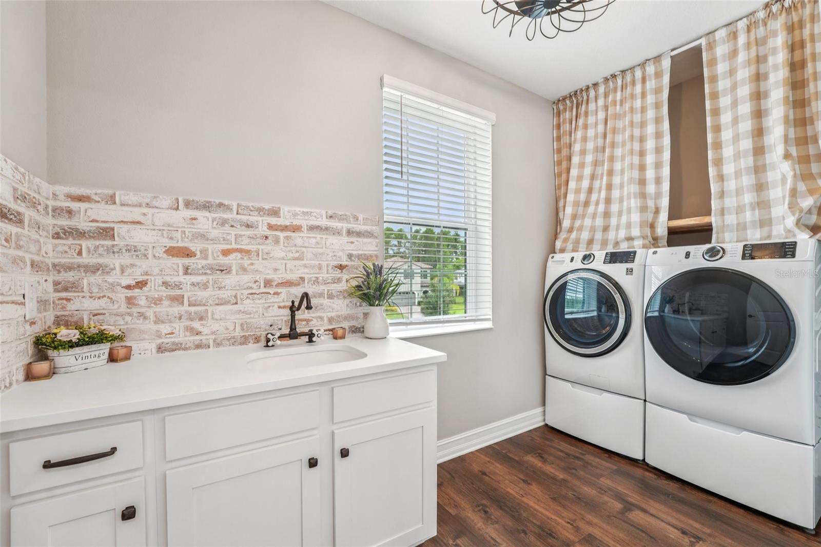 19191 PEASE PL, LUTZ, FL, 33558