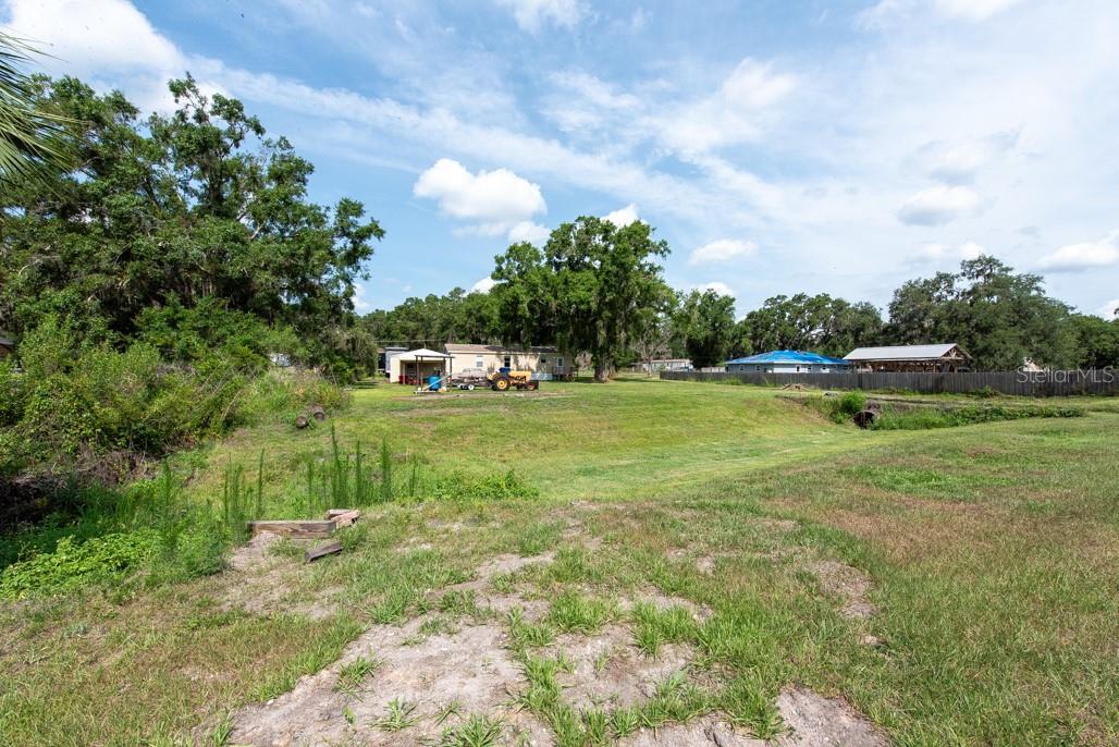 2140 HINSON RD, DOVER, FL, 33527