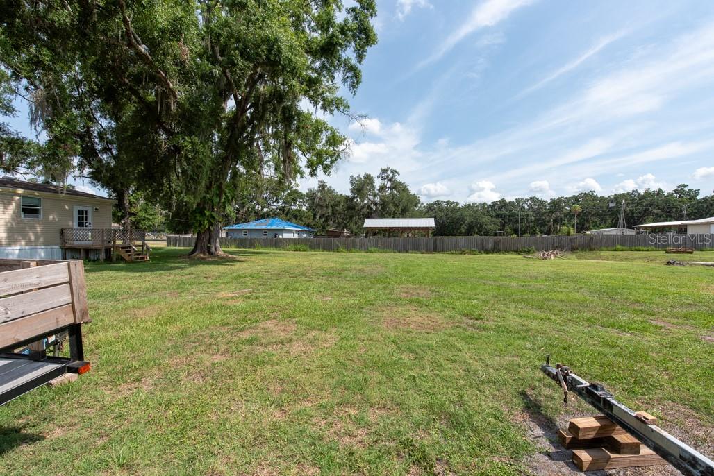 2140 HINSON RD, DOVER, FL, 33527