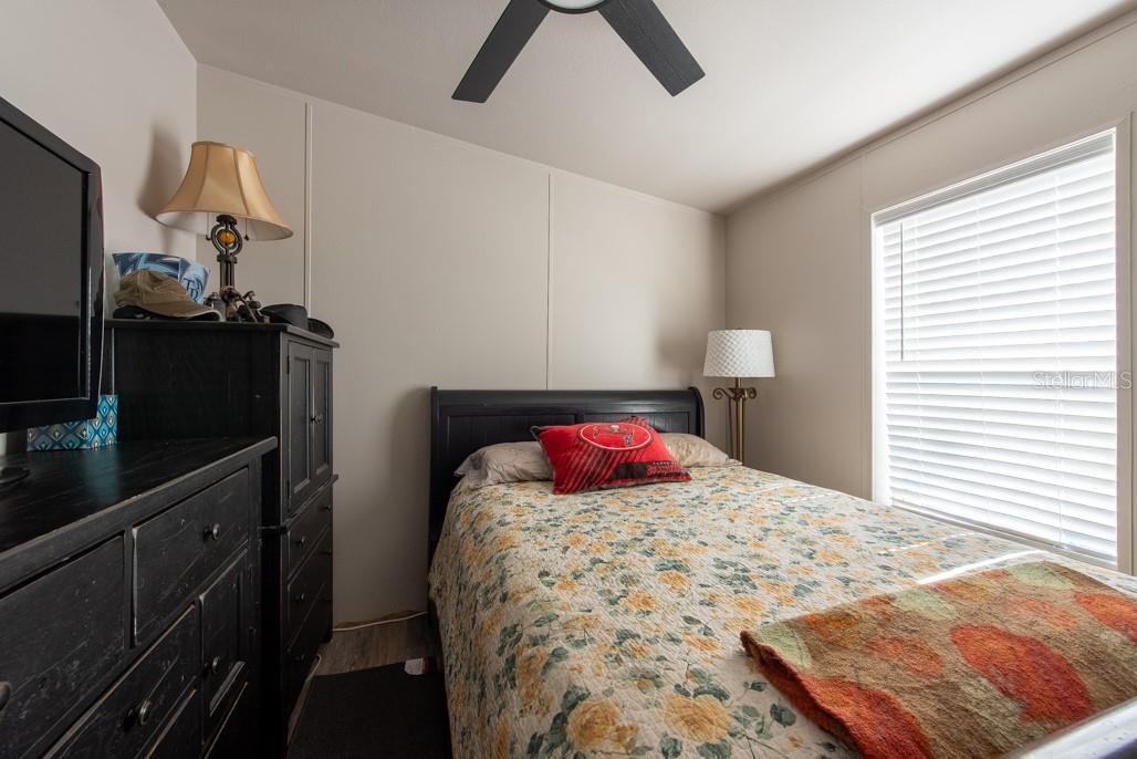 2140 HINSON RD, DOVER, FL, 33527