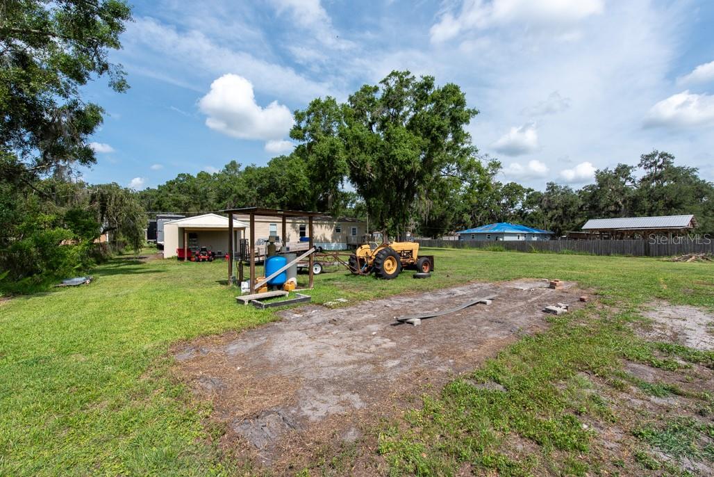 2140 HINSON RD, DOVER, FL, 33527