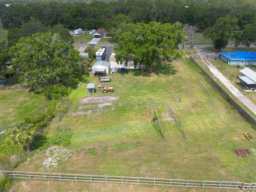 2140 HINSON RD, DOVER, FL, 33527