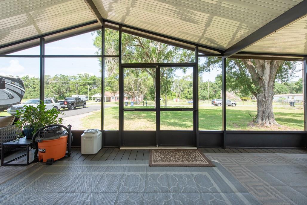 2140 HINSON RD, DOVER, FL, 33527