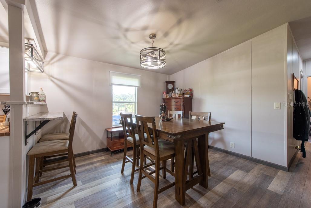 2140 HINSON RD, DOVER, FL, 33527