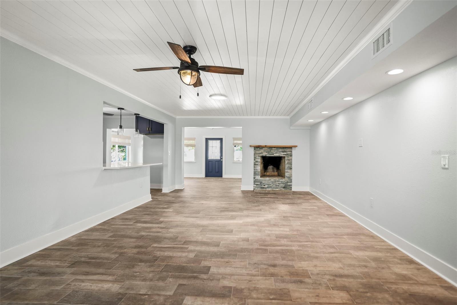 Living Room with Fireplace