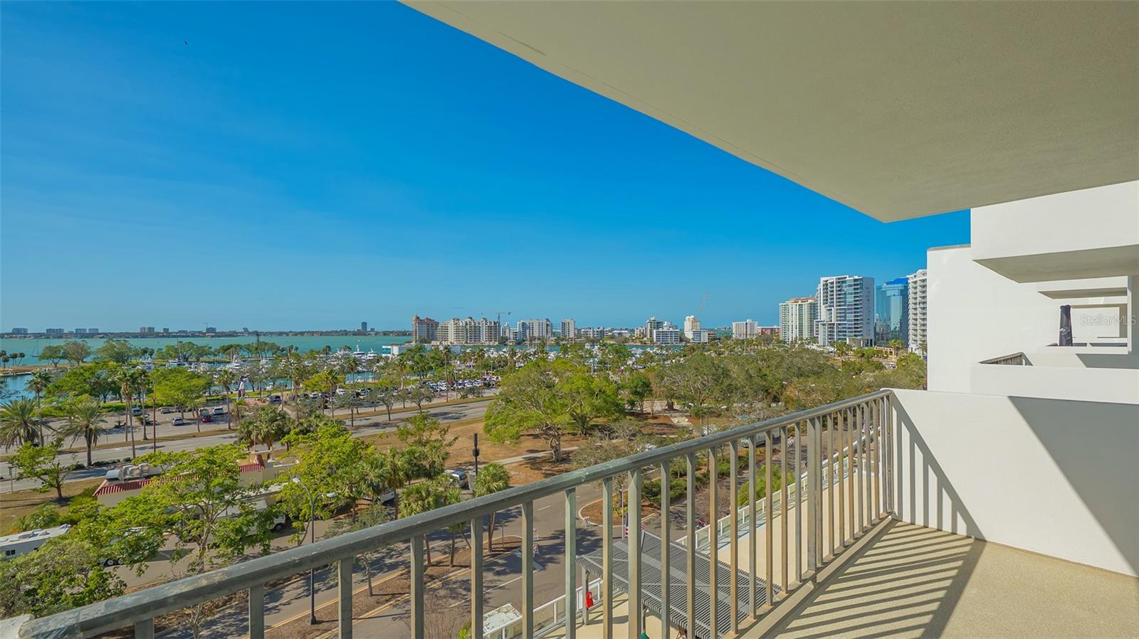 101 S GULFSTREAM AVE #8G, SARASOTA, FL, 34236