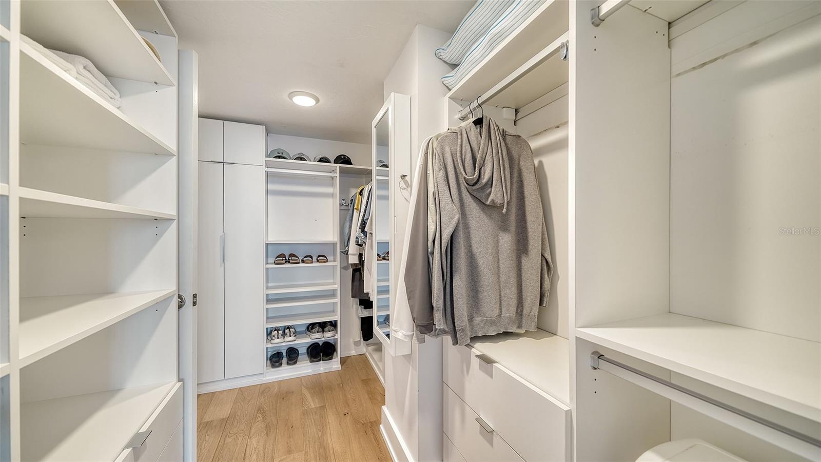 101 S GULFSTREAM AVE #8G, SARASOTA, FL, 34236