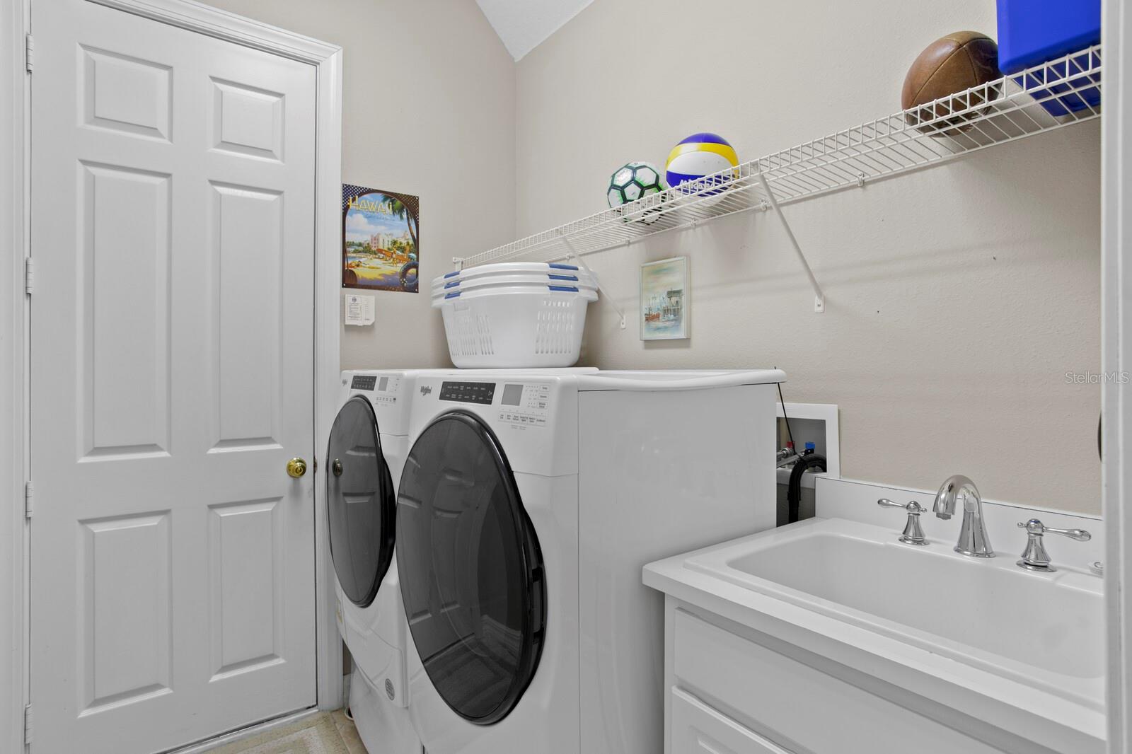 18050 COZUMEL ISLE DR, TAMPA, FL, 33647